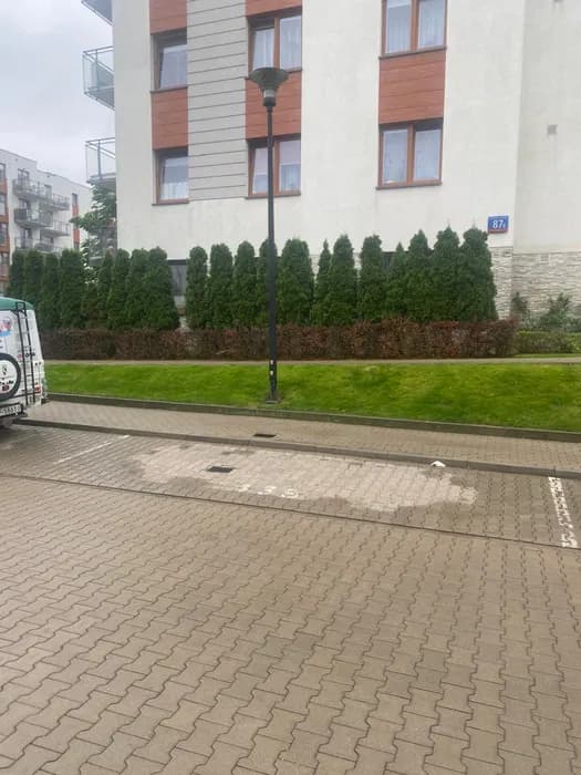 Wynajmę miejsce postojowe Warszawa, Batalionów Chłopskich 87 C — photo 1 of 4