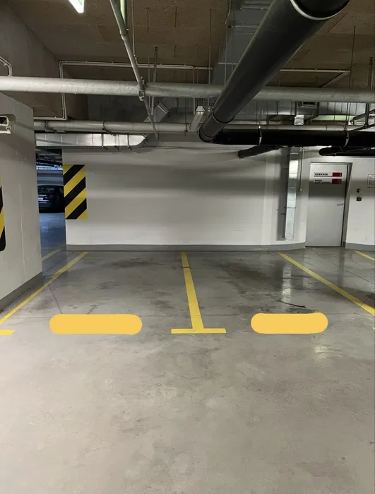 Miejsce parkingowe, garaż podziemny, Rondo Daszyńskiego — photo 1 of 1