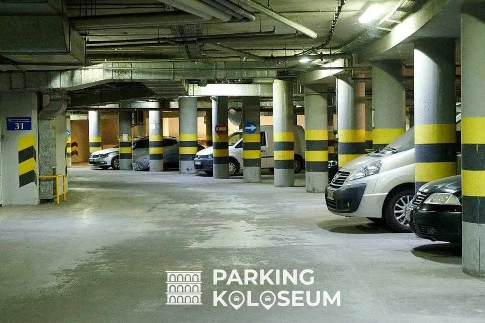 Miejsce parkingowe, garaż podziemny Warszawa Ochota | Parking Koloseum — photo 1 of 5