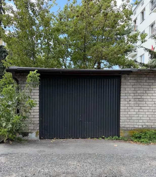 Wynajmę garaż murowany 17 m² – Warszawa Praga-Południe / Kamionek, ul. Stanisława Augusta, Grochowska 277 — photo 1 of 3