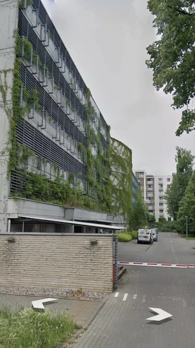 Garaż / miejsce parkingowe Wola ochrona — photo 1 of 1