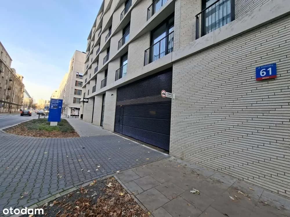 Parking podziemny / Browary / RONDO DASZYŃSKIEGO